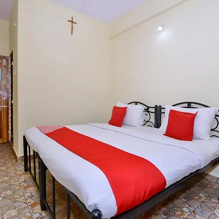 Oyo 6738 Fernando Guest House
